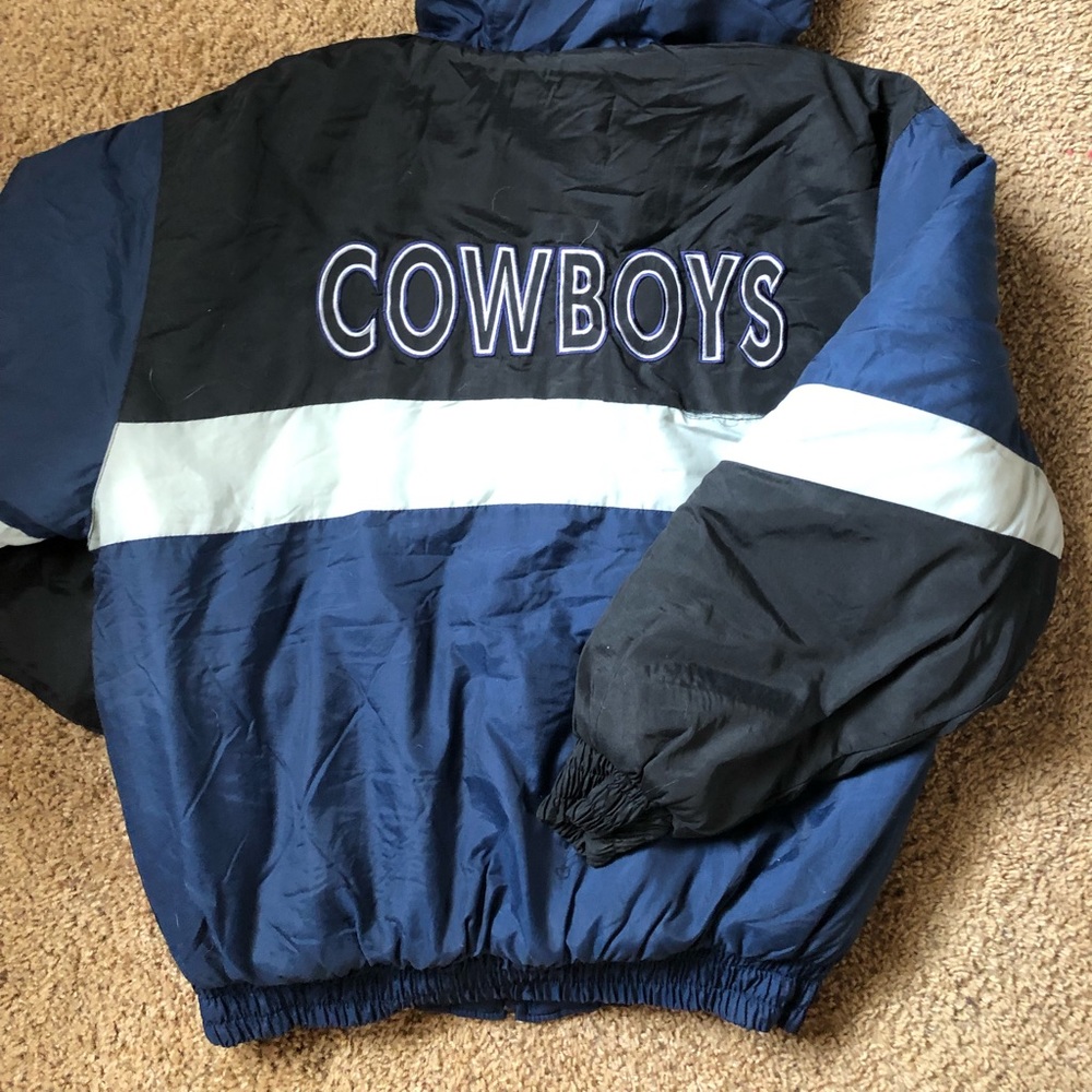 Awesome 90's Dallas Cowboys puff jacket